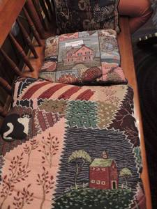 lot 110 image: TAPESTRY PILLOWS X 3 - 12 MONTHS, NOAHS ARK,  HOUSE & CAT
