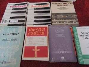 lot 81 image: MUSIC BOOKS - SHEET MUSIC   QTY 16    PEDALPOINT, DE GRIGNY SAB CHOIR ORGAN SOLS  PLUS