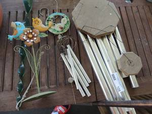 lot 125 image: WINDCHIMES X 3  YARDWINDMILL ORNAMENT   BIRDS W FLOWER YARD DECOR