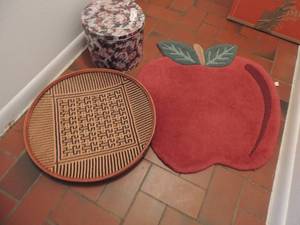 lot 106 image: VENEZUELA WOVEN RICE SIFTER , APPLE RUG 27 X 25  &    ANGEL METAL TIN