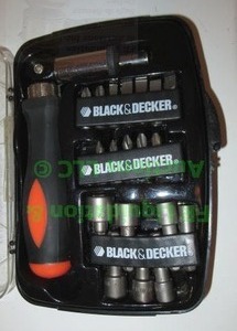lot 49 image: Black & Decker compact tool kit