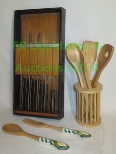 lot 108 image: Ecko Arrowhead carving knife set and wood utensil set