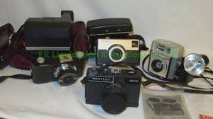 lot 200 image: Collection of vintage cameras including Kodak Brownie and more