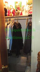 lot 233 image: Contents of entire closet