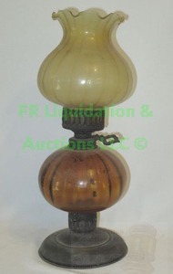 lot 123 image: Vintage oil lamp