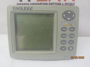 lot 27 image: EAGLE FISH MARK 320 GPS FISH FINDER