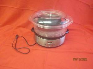 lot 66 image: DENI FOOD STEAMER 7600