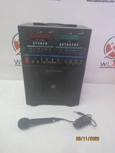 lot 72 image: SINGALODEON LONESTAR DOUBLE CASSTTE SING-A-LONG SYSTEM K-5