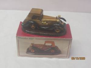 lot 96 image: VINTAGE HANDMADE CLASSIC WOODEN CAR MODEL&nbsp
