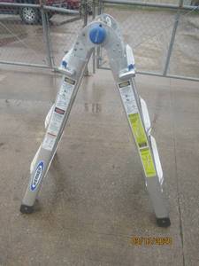 lot 109 image: WERNER MT-13 LADDER&nbsp