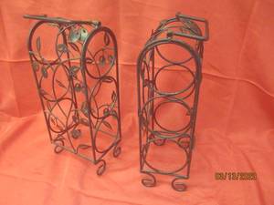 lot 117 image: 2- VINTAGE WROUGHT IRON TABLE TOP FRUIT&nbsp DESIGN HOLD 3 BOTTLES EACH WINE RACK WITH SWIVEL HANDLE