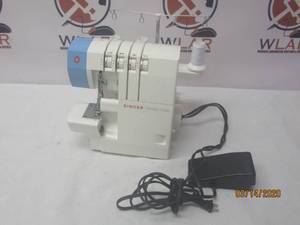 lot 132 image: SINGER 14ET754 PERFECT FINISH SEWING MACHINE&nbsp