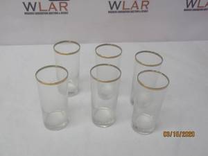 lot 157 image: TOTAL OF 6 - 6 VINTAGE GOLD TRIM DRINKING GLASSES&nbsp