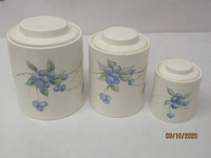 lot 159 image: TOTAL OF 3 - VINTAGE CANISTERS WITH&nbsp LIDS MADE IN TAIWAN&nbsp HAND PAINTED WITH FRUIT DESIGN&nbspBACK SIDE HAS PRAYER &amp RECIPES&nbsp