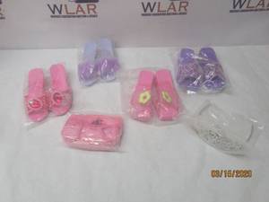 lot 168 image: TOTAL OF 4 PAIR PARTY SHOES ,PURSE &amp TIARA&nbsp