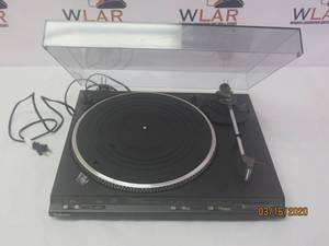 lot 193 image: TECHNICS FG SERVO AUTOMATIC TURNTABLE SYSTEM SL-BD35&nbsp
