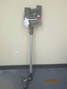 lot 195 image: DYSON DC 35 VACUUM