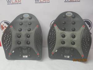 lot 213 image: 2 DR. HOS PERFECT BACK REST