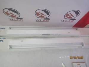 lot 263 image: 2 PHILIPS FLUORESCENT INTERIOR LIGHTING WITH LEVITON INTERGRAL FIXTURE OCCUPANCY SENSOR