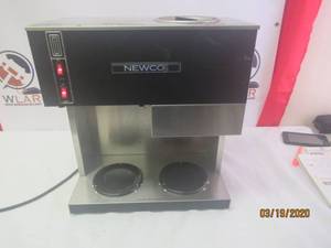 lot 279 image: NEWCO RC-2 DOUBLE BURNER WITH FILL TANK IN WORKING CONDITION PHASE 1 ELECTRIC CAN BE USED IN HOME OR BUSINESS