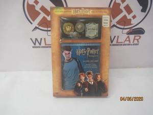 lot 359 image: LIMITED EDITION HARRY POTTER COLLECTORS SET&nbsp