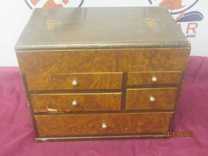 lot 376 image: 6 DRAWER TABLE TOP&nbsp WOOD STORAGE BOX WITH CONTENTS&nbsp