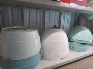 lot 8 image: LADY SCHICK CONSOLETTE BEAUTY SALON HAIR DRYER CONAIR PRO STYLE BONNET HAIR DRYER 1875 WATTS FOR POWERFULL DRYING WITH 2 HEATSPEED FOR MAXIMUM COMFORT AND PERFOMANCE ALSO EXTRA LARGE ADJUSTABLE HEIGHT HOOD ACCOMMODATES JUMBO ROLLERS AND A SEARS MODEL