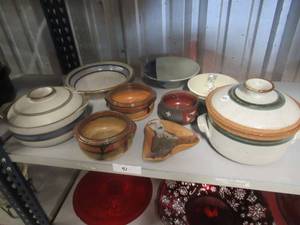 lot 51 image: CERAMIC SERVING DISHES AND MORE