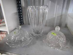 lot 60 image: CRYSTALGLASS DECOR COLLECTIBLES TALLEST PIECE 11