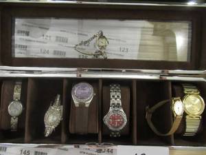 lot 69 image: WRIST WATCH COLLECTION ANTIQUE & MODERN MAKERS INCLUDING FOSSIL LA EXPRESS RELIC SEIKO LUXURY AND MORE