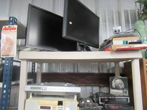 lot 99 image: PC FLAT SCREEN MONITORS DELL & ACER  SONY CR-RRW PLAYBACK GE SPACESAVER CD PLAYERRADIO AND MORE