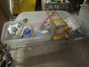 lot 140 image: LIGHT BULBS INCLUDING GE 3PACK AND OTHER VARIOUS LIGHT BULBS