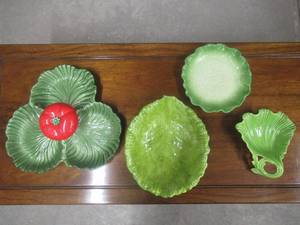 lot 163 image: MADDUX OF CALIFORNIA GREEN GLAZED SERVING DISH WIT TOMATO AND 3 OTHER GREEN GLAZED PLATTERS