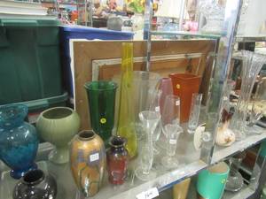 lot 164 image: GLASS VESSELS AND VASES IN ALL SHAPES AND SIZES GENEROUS QUANTITY