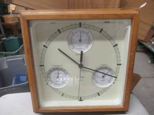lot 167 image: SUNBEAM QUARTZ CLOCK WITH THERMOMETER, BAROMETER AND HUMIDITY GAUGES