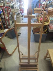 lot 204 image: PABLO STUDIO ART EASEL BEECHWOOD ON CASTERS AND OTHER UNMARKED WOOD EASEL
