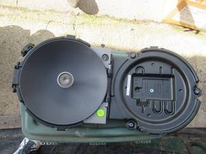 lot 259 image: WINEGARD CARRYOUT PORTABLE SATELLITE ANTENNA IN CASE