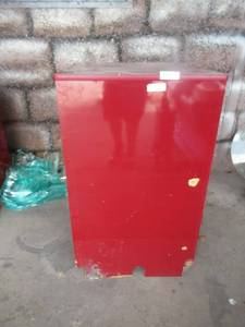 lot 285 image: RETAIL DISPLAY CABINET 24 X 26 X 40 MATCHES LOTS 284, 286 AND 287