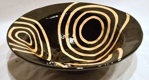 lot 12 image: The Great Indoors Bowl Swirl brown and black