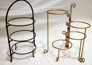 lot 30 image: Plate Holders