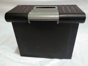 lot 58 image: File boxes with hanging files