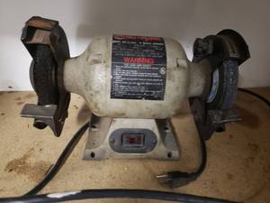 lot 153 image: 6 Bench Grinder