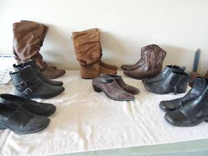 lot 45 image: Ladies boots all size 8 medium, various heights black and brown Artiva, Lane Bryant, nine west and more