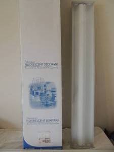 lot 92 image: gold Bathroom light strip holds 8 bulbs florescent lighting for living area NIB extra bulbs too