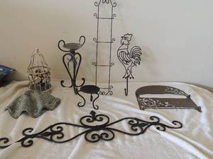 lot 100 image: metal wall art 29x9 seashell wall art candle stands small bird house