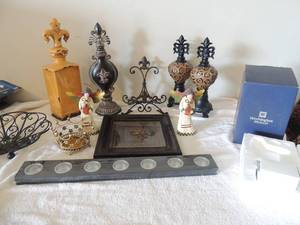 lot 101 image: lot of home decor 7 tier candle holder Washington table fan,2 angels and many more