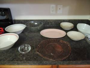 lot 133 image: 6 Baroque stoneware bowls 1 qt. Pyrex glass pans 2 large Korean salad bowls pink platter and divided dish