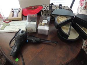 lot 143 image: Lord bless us sign wall decor  coach purse  2  bens of shower curtain rod hooks     micro Pedi foot scrubber jewlery box      Conair hairdryer