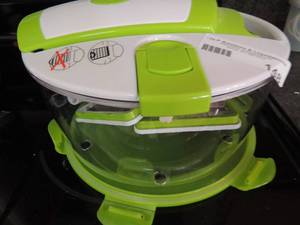 lot 148 image: Genius food processor