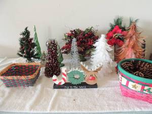 lot 24 image: Christmas mantel dcor wicker baskets, feather cone tree, pine cones spiral tree 14 and 18 tree 12 house village joy plaque made of wood
